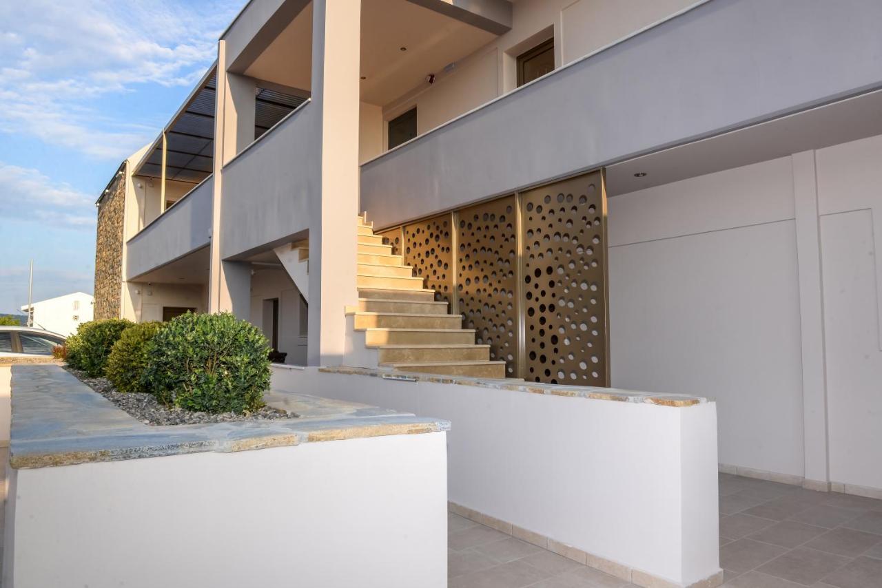 Royalty Suites Loft Nikiti  Ngoại thất bức ảnh