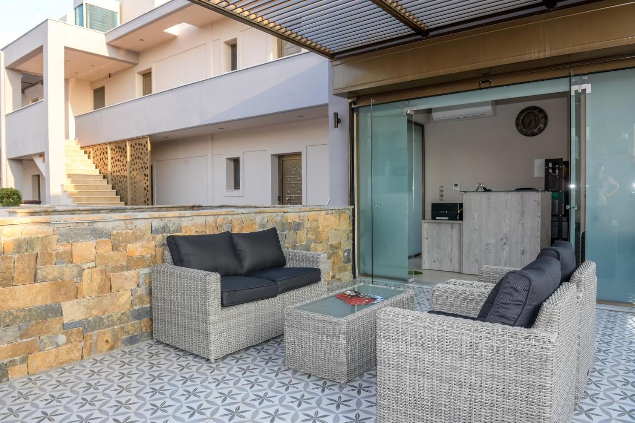 Royalty Suites Loft Nikiti  Ngoại thất bức ảnh