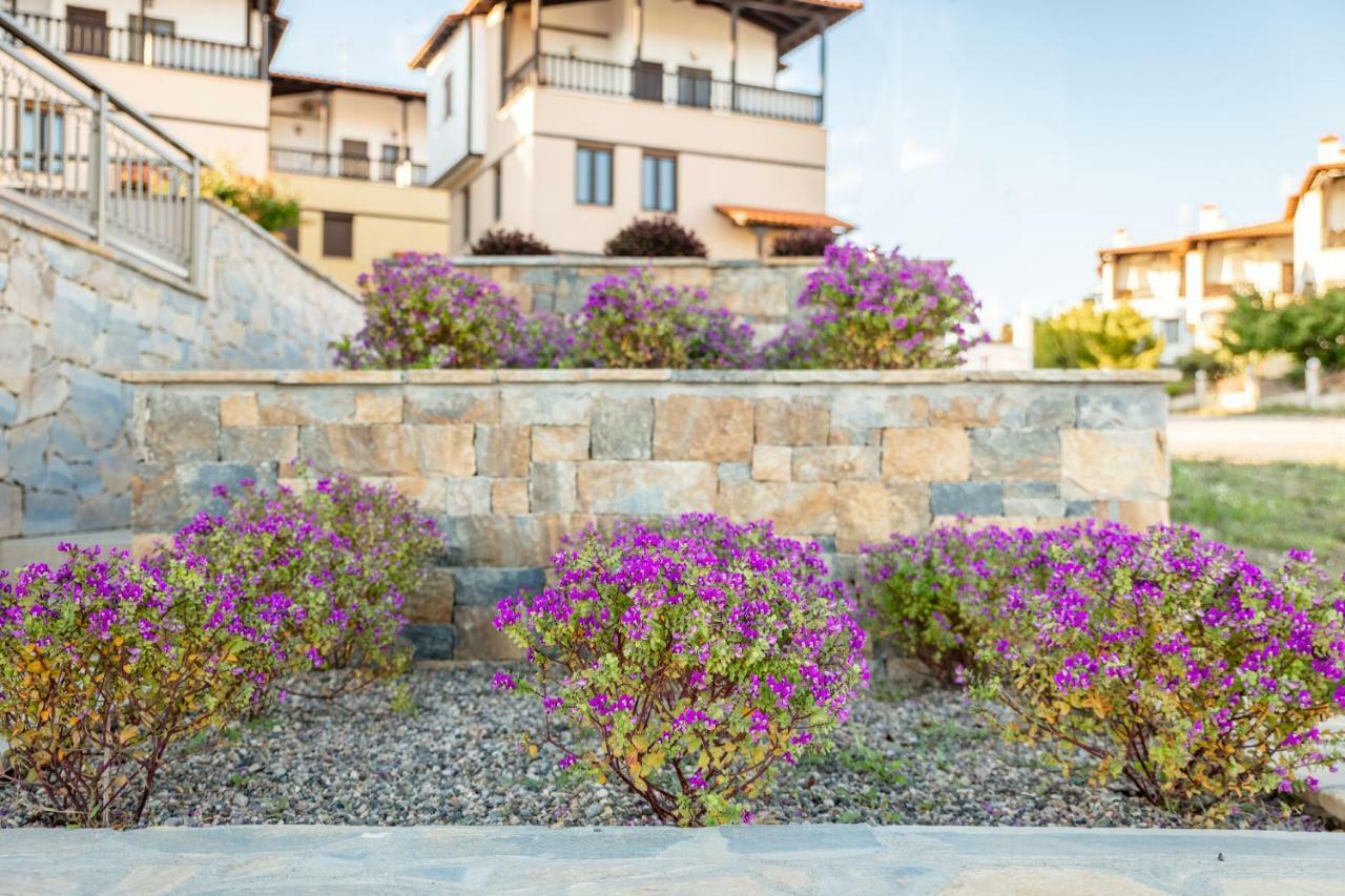 Royalty Suites Loft Nikiti  Ngoại thất bức ảnh