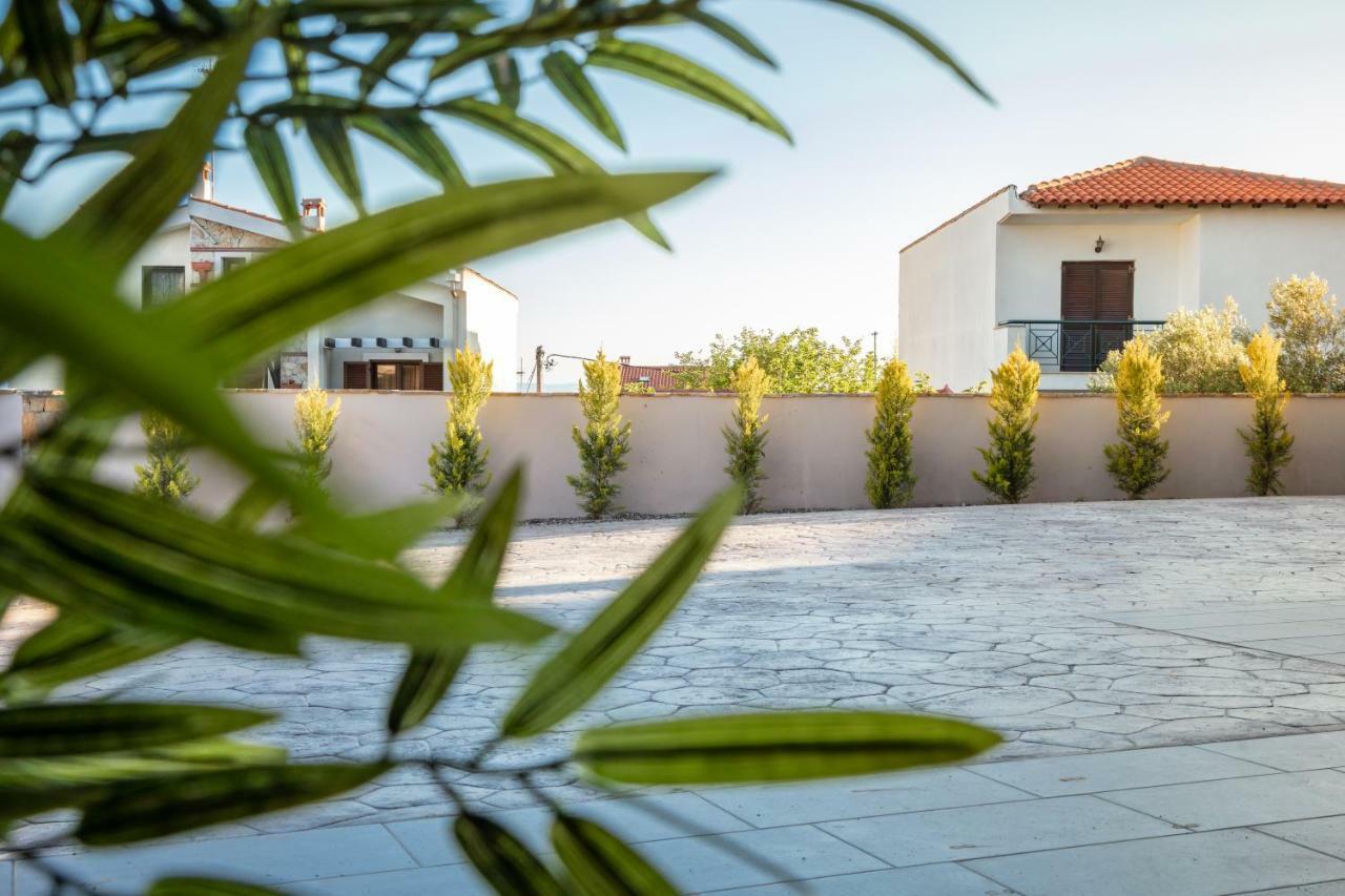 Royalty Suites Loft Nikiti  Ngoại thất bức ảnh