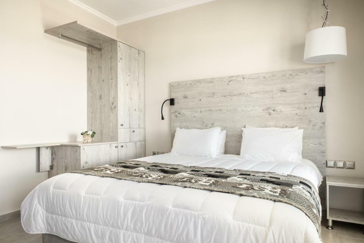 Royalty Suites Loft Nikiti  Ngoại thất bức ảnh