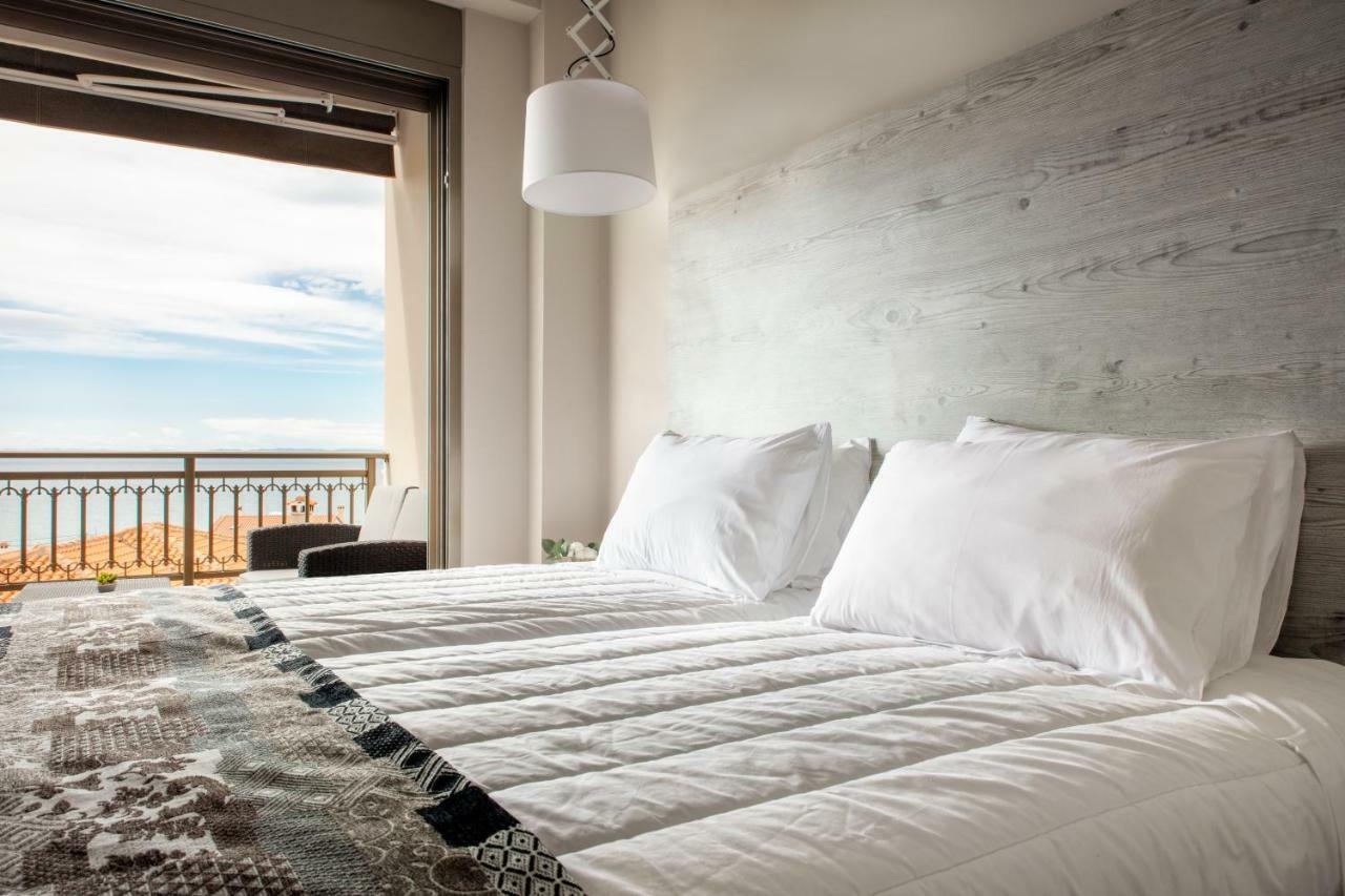 Royalty Suites Loft Nikiti  Ngoại thất bức ảnh