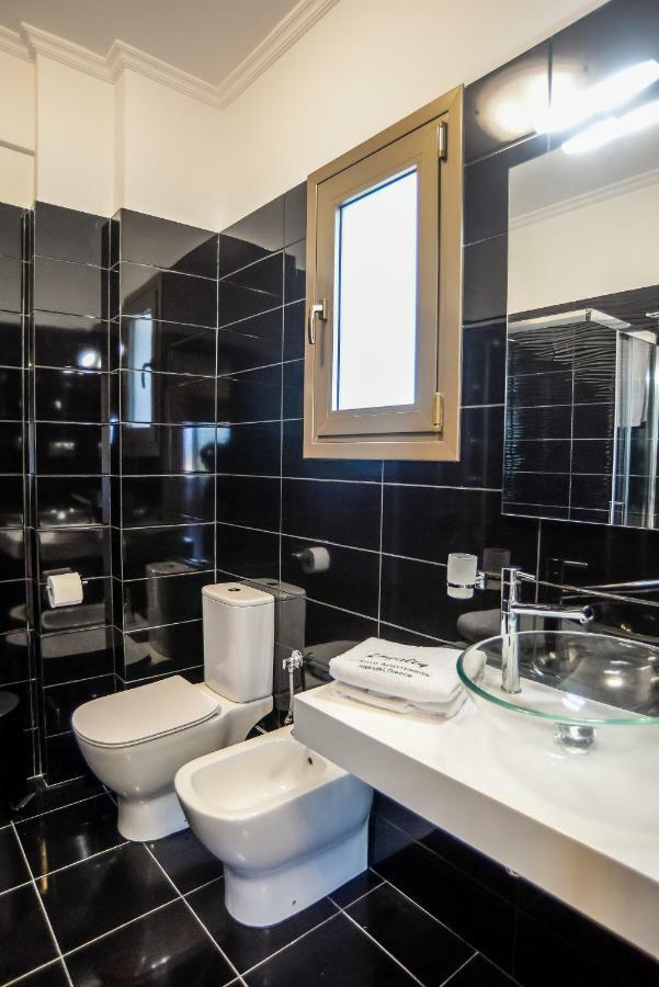 Royalty Suites Loft Nikiti  Ngoại thất bức ảnh